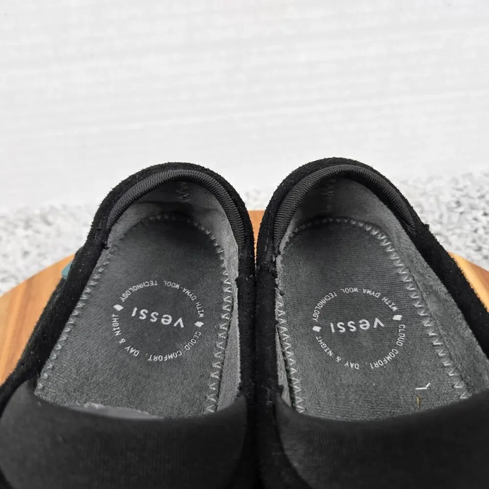 Vessi Womens 7 Sunday Slip-On Black Lifestyle Comfort Casual Daily Sneaker